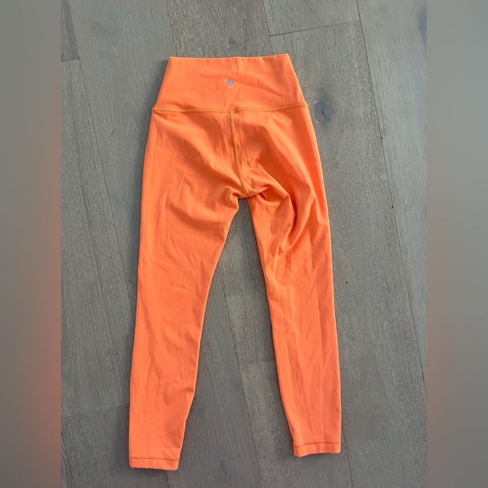Lululemon Bright Orange High Waisted Wonder Under Leggings size 4 - Picture 3 of 8